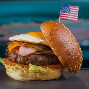 TOMMY'S