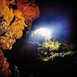 TUNNEL DE LAVE - VOLCANORUN