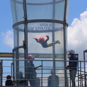 OUTFLY