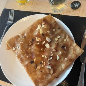 LA Z'OLIE CREPE
